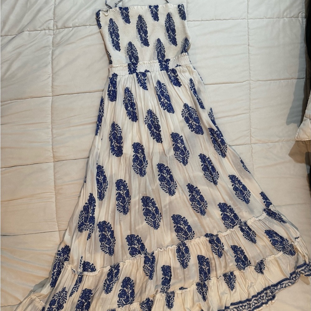 Beach Strapless Maxi Dress with Blue Leaf Design
